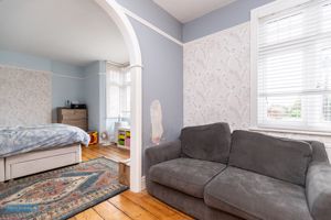 Bedroom- click for photo gallery